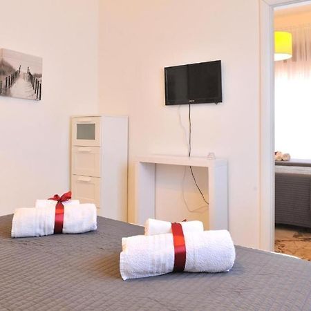 Lu Puzzu Luengu B&B Леверано Екстер'єр фото